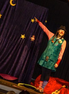 Clownin LOTTE will zum Mond