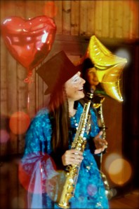 Clownin LOTTE Traum Zeremonie mit Saxophon